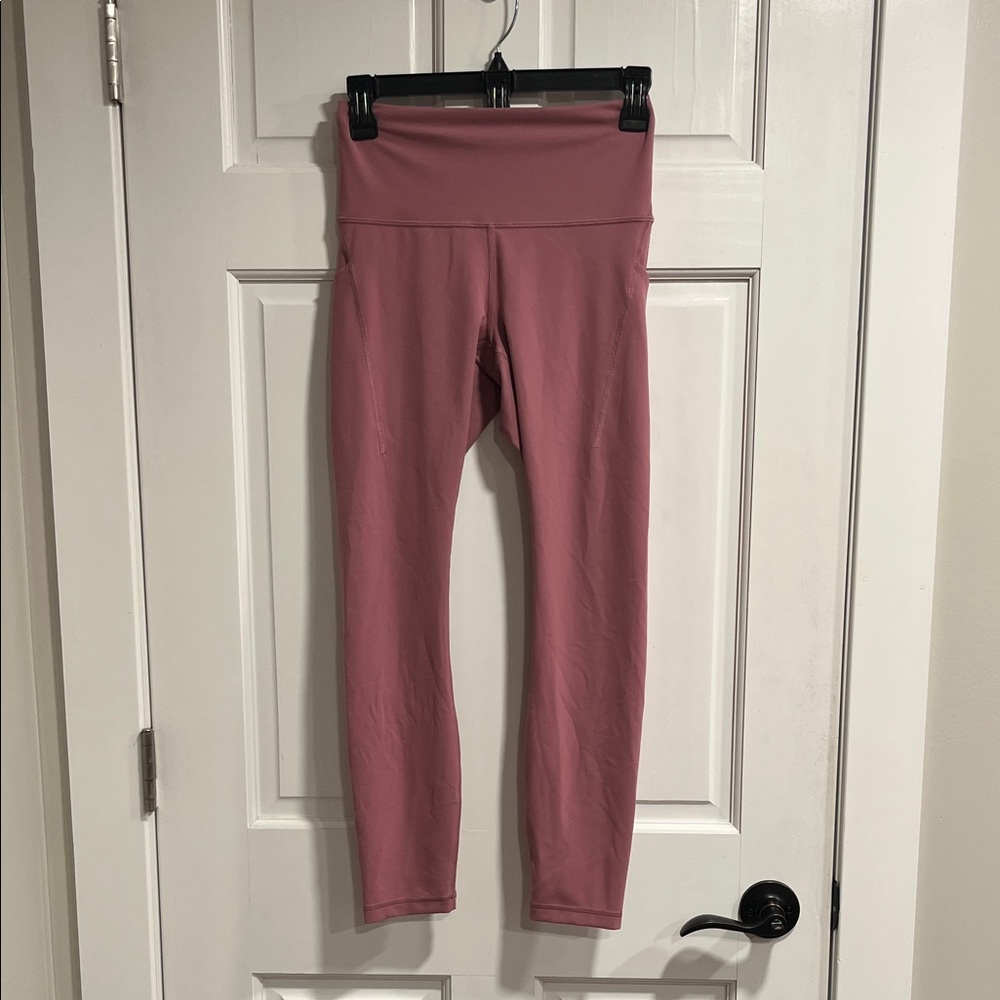 Lululemon Wunder Train High Rise Tights 25” with Pockets in Pink Size 6